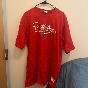 Phillies Red Graphic T-Shirt